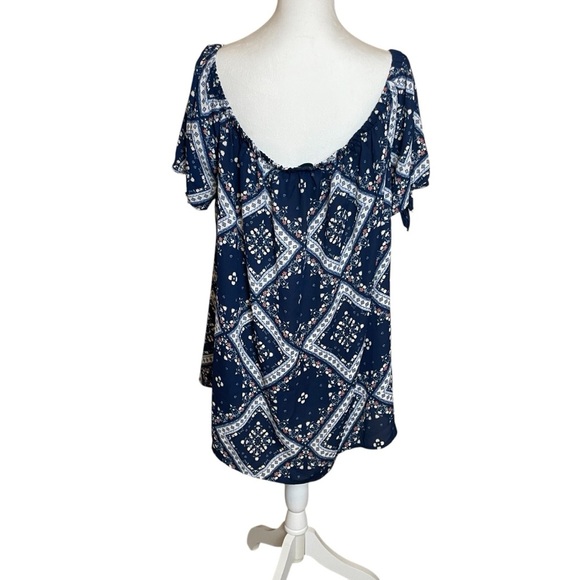 Rue Plus Navy Blue Bandana Floral Print Off Shoulder Blouse 3X Cottagecore - Picture 5 of 10